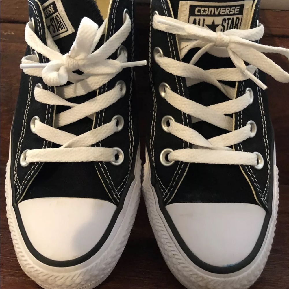 Converse low